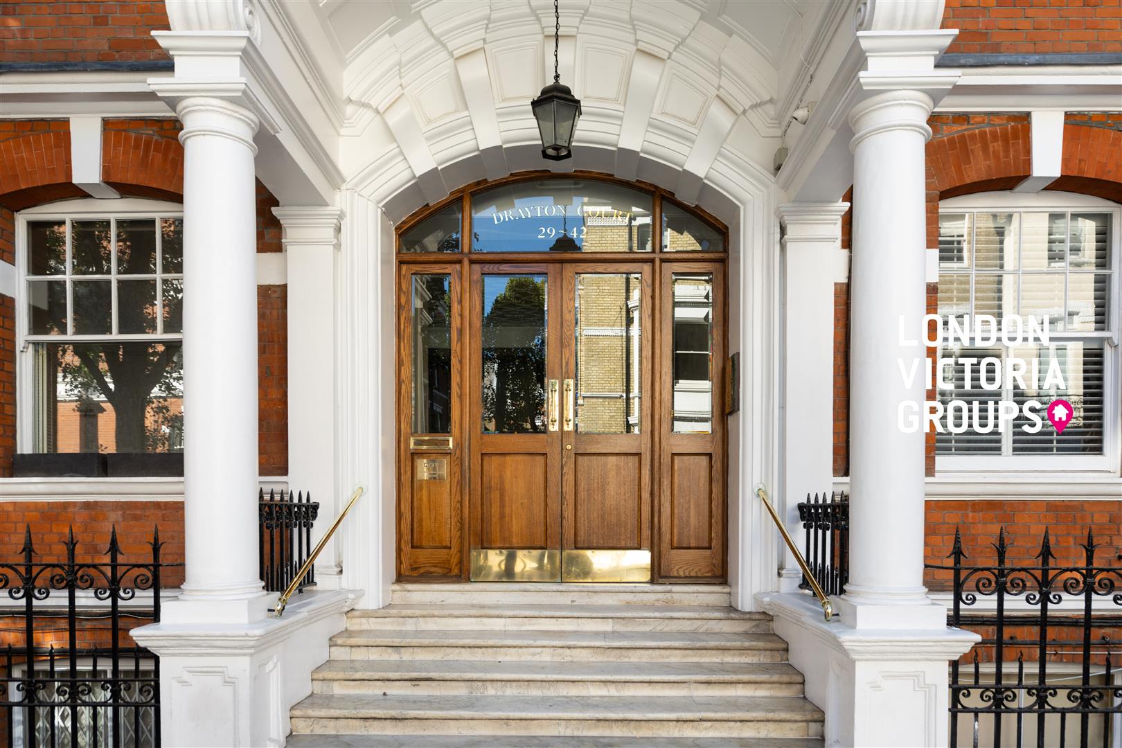 Drayton Court, Drayton Gardens, LONDON
